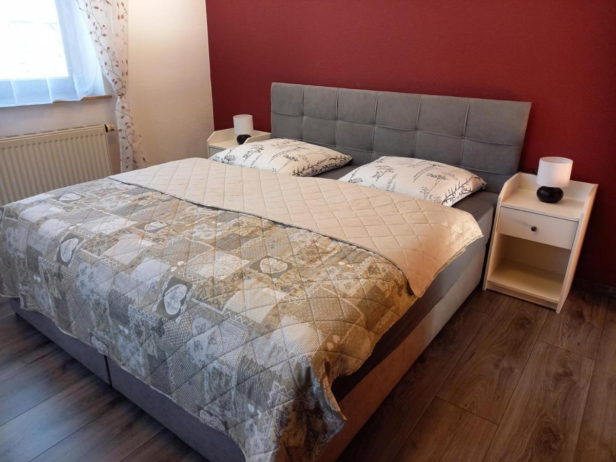 Ferienwohnung Schmalkalden Am Radwanderweg Exteriör bild